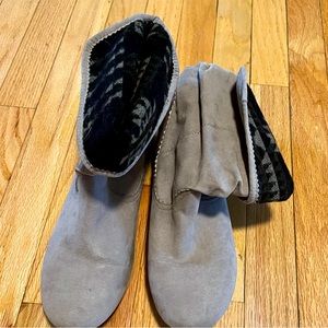 Tan booties. Like new! Still have the sticker in the sole!